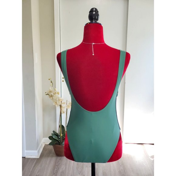 Xhilaration Women's Green With Multicolored Stripes One Piece Swimsuit Sz M 1345 - Picture 6 of 12